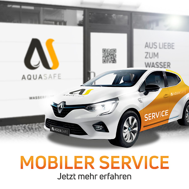 Service-Wagen Aquasafe vor Filiale Berlin